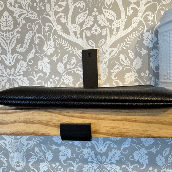 Coach Story Patch LG Wristlet Black Crossgrain Leather Red Letters Gunmetal HRDW - Picture 8 of 11